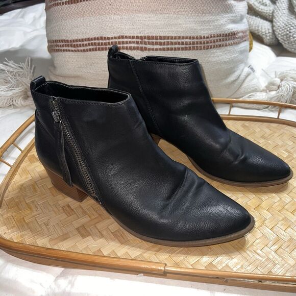 Sam Edelman Circus women’s Hazel Black Booties Size 8.5 Preowned - Picture 1 of 10
